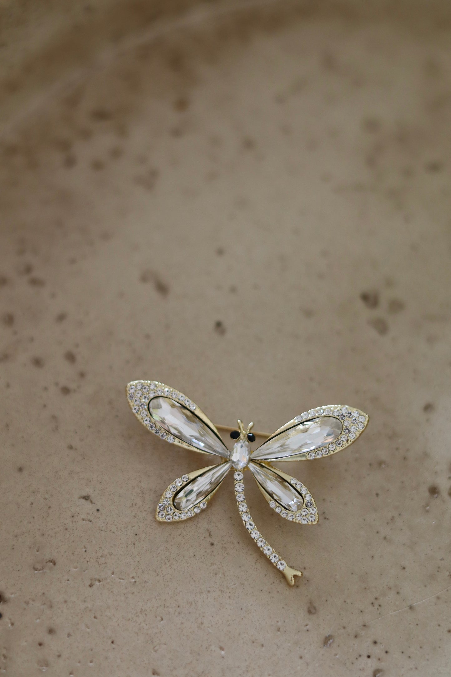 Broche Mino