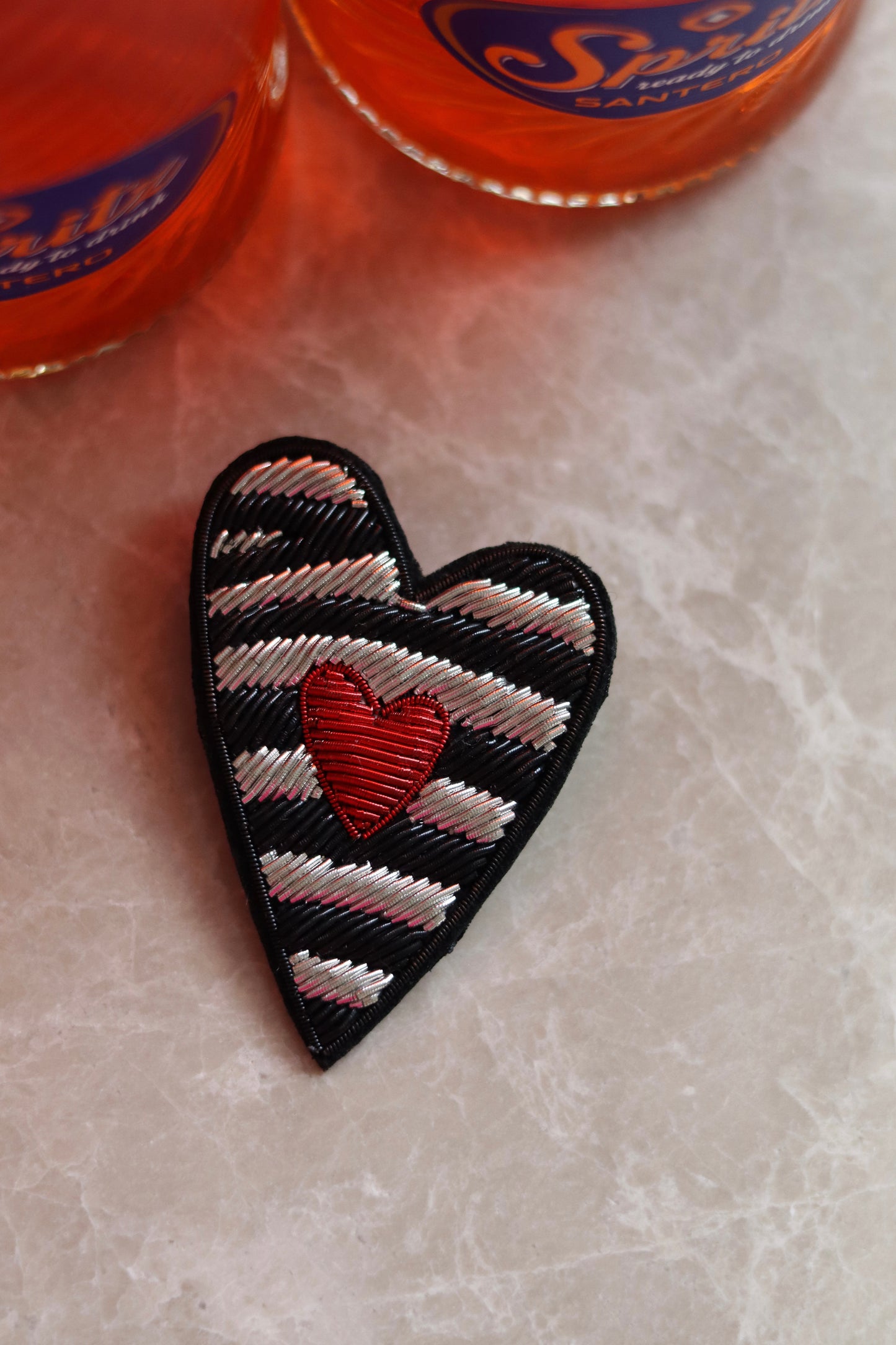 Broche Doudou