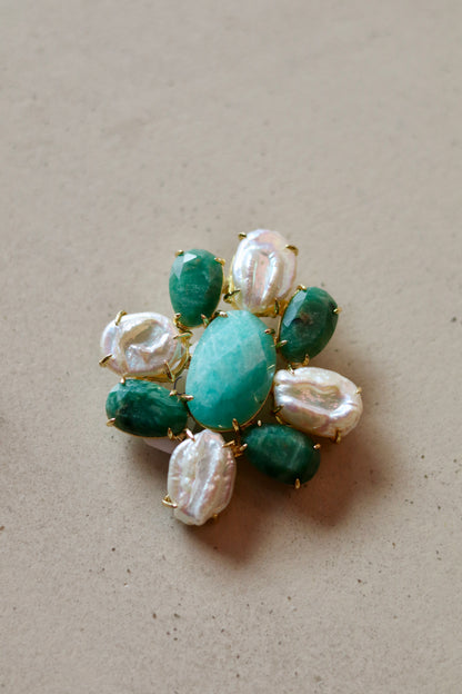 Broche Dila