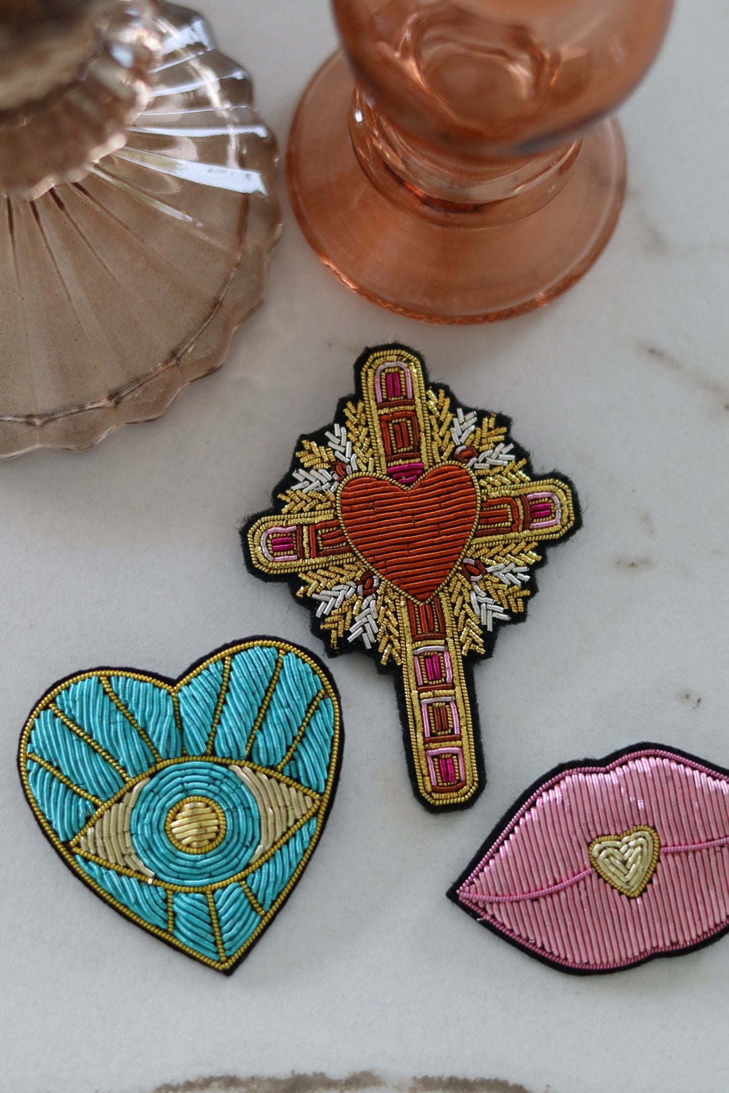 Broche Tira