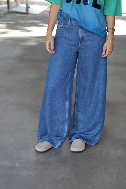 Jeans Ago