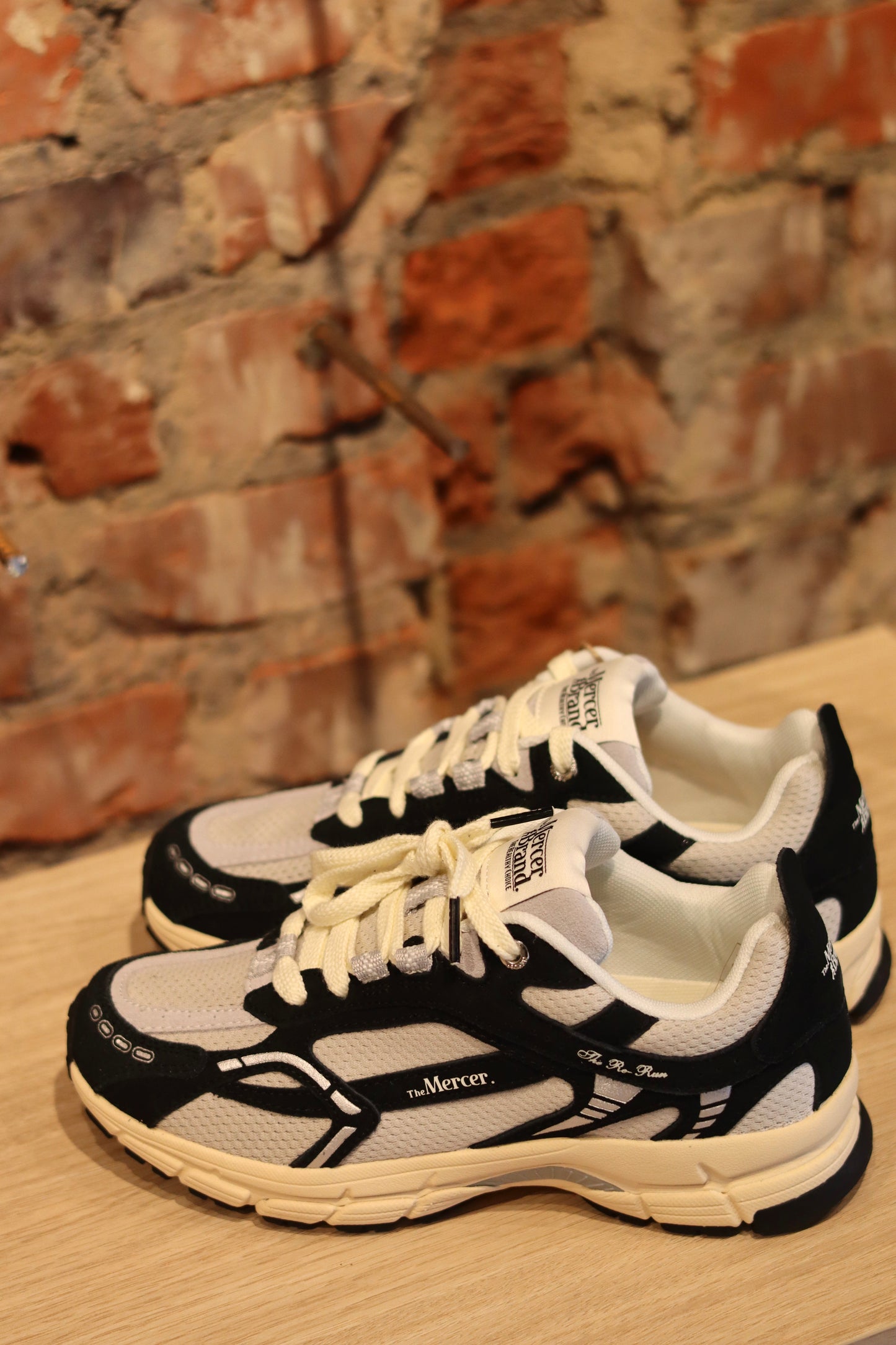 MERCER - The Re-Run Vintage