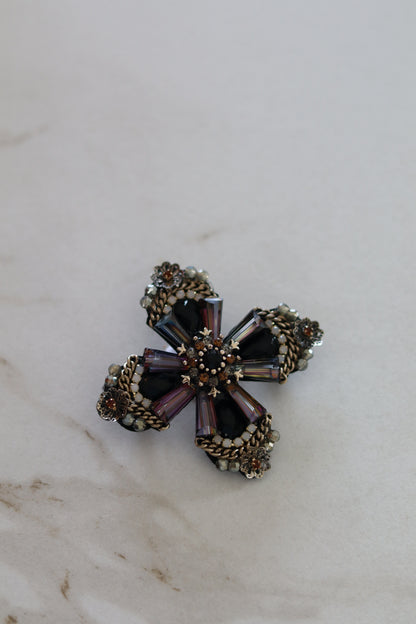 Broche Dilou